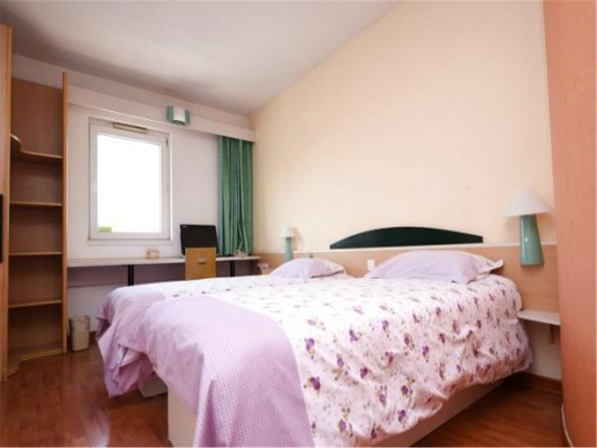 Motel Qingdao Jiaonan Renmin Road Business Street Exterior photo